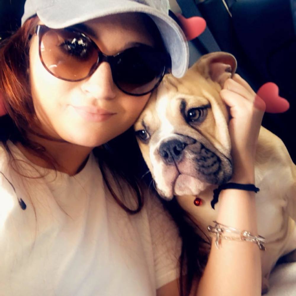 Meet your Posher, Olivia